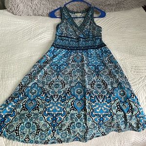 Women's S Flowing Dress